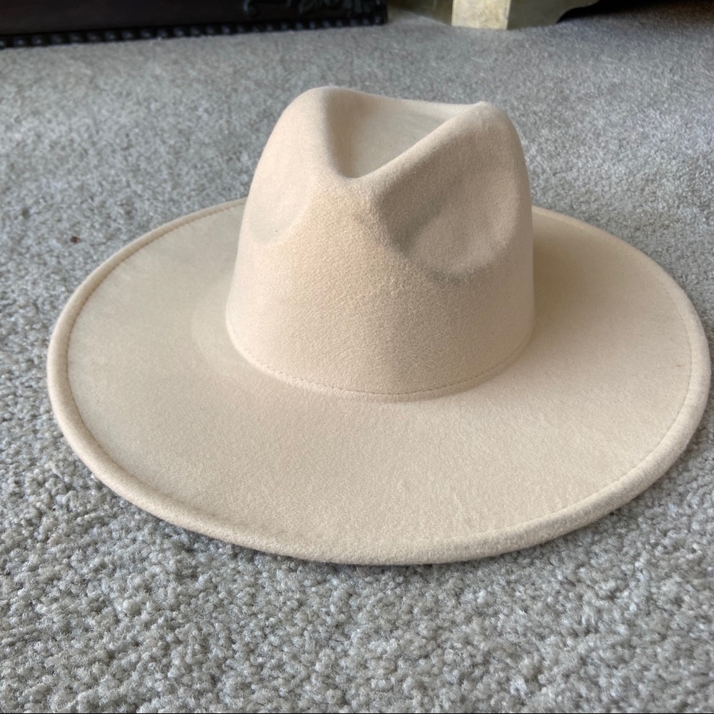 VICI Rocky Mountain Hat - Beige
